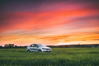 如何判断汽车是否需要更换火花塞？