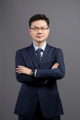 攻守有道 御风而行 华商安元债券基金正在火热发售