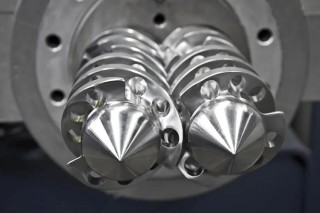 了解影响筒体、螺杆使用寿命的5大因素与其磨损原理，延长使用寿命