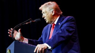 谈及商业议题时 特朗普的论调突然与进步派民主党人高度相似