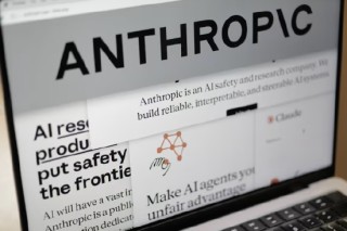 特朗普刚下令禁用Anthropic 美军数小时后就在中东打击行动中使用该公司AI工具