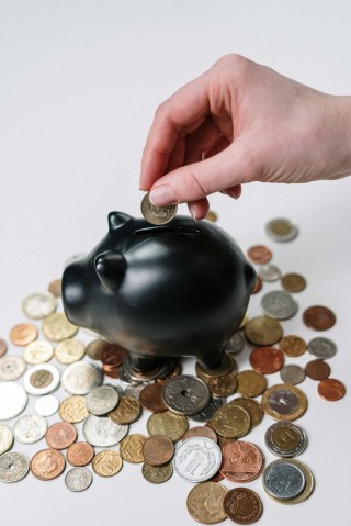 如何理解黄金市场的交易规则与机制？这种规则和机制如何保障公平？