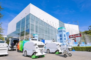 全赛道夺冠 酷哇科技深圳国际 AI 环卫大赛实现 “大满贯” 卫冕