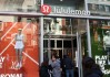Lululemon创始人在CEO招聘期间升级对董事会的批评