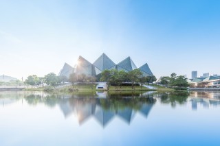 OpenClaw爆火，深圳龙岗争夺全球智能体开发者