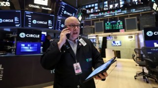 早盘：三大股指涨幅均超1.2% 标普指数突破6000点