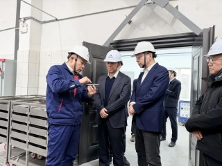 国网陕西省电力有限公司赴公司所属西电西瓷实地考察