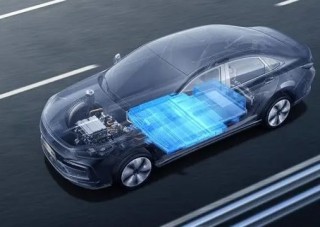 家用车选燃油还是新能源更划算？