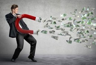 期权行权的费用由哪些部分组成？如何降低行权费用？