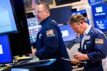 早盘：美股涨跌不一 道指下跌0.3%