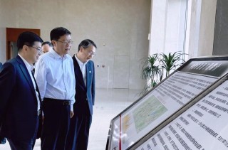 中国进出口银行董事长陈怀宇在老挝开展工作调研