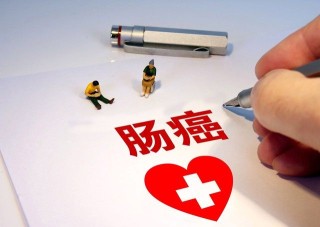 外界对卖保险持有怎样的看法？这些看法形成的原因是什么？