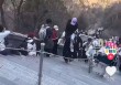 “两天挣了两千元”！泰山陪爬爆火，有人已成立工作室