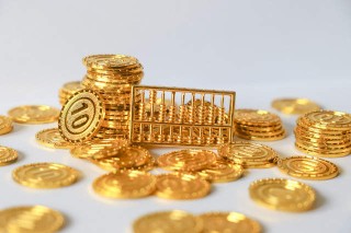 如何完成期货签约相关事宜？签约过程要注意什么？