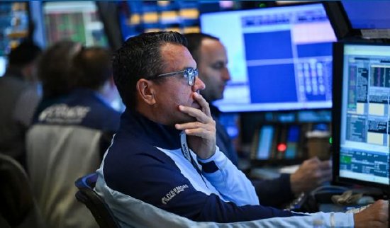 盘前：道指期货涨0.03% 小非农不及预期  第2张