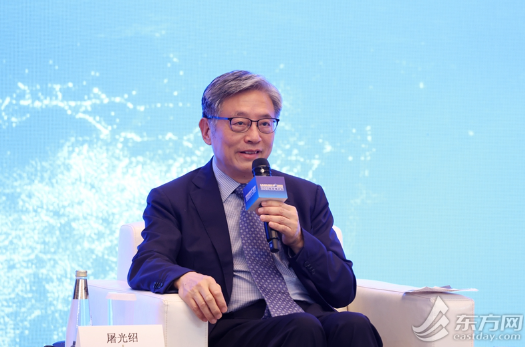 屠光绍：在AI运用上，金融机构要做好投资人和消费者之间的平衡  第1张