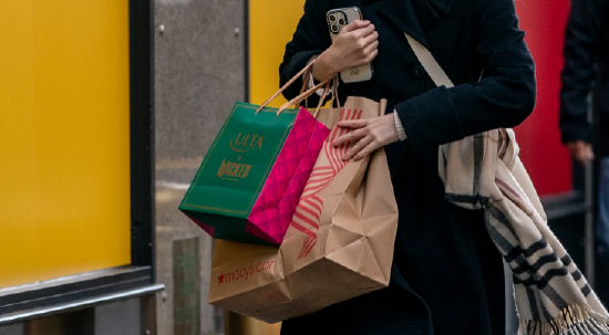 LendingTree警告：特朗普关税或将使假日购物者和卖家的成本增加400亿美元  第1张