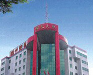 汽车照明系统如何提升夜间安全？  第1张