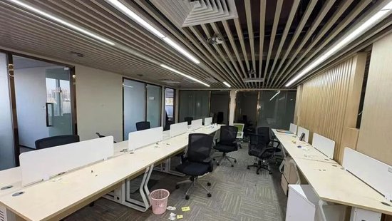 一觉醒来!知名巨头耐克股价崩了 第3张 一觉醒来!知名巨头耐克股价崩了 第3张