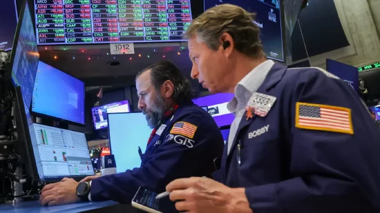 午盘:美股走高道指涨逾700点 能源板块普涨 第1张 午盘:美股走高道指涨逾700点 能源板块普涨 第1张