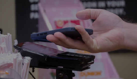 美国白宫考虑以行政令限制信用卡利率上限  第1张