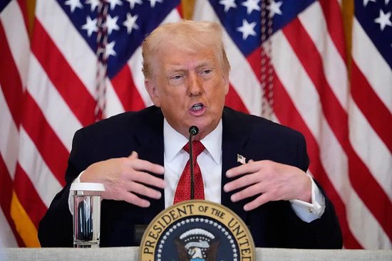 特朗普开价：10亿美元，永久席位  第1张