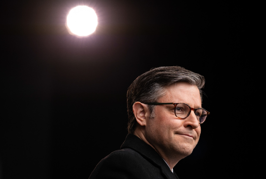 特朗普相关拨款协议获参议院通过 美国短期政府停摆在即  第1张