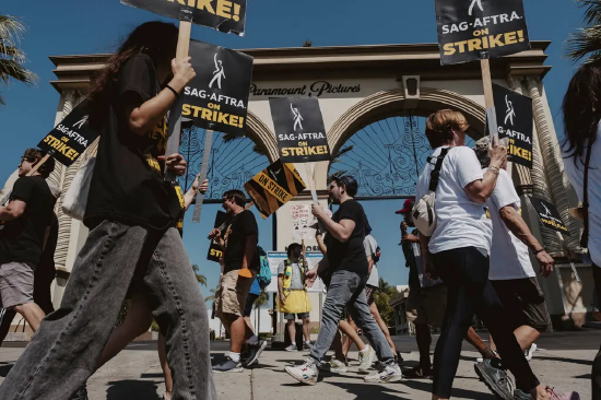 好莱坞准备开启新一轮劳资谈判 第1张 好莱坞准备开启新一轮劳资谈判 第1张