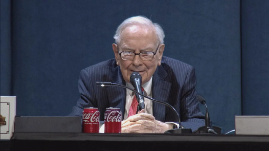 巴菲特:我曾用爱默生的文章,给我孩子提过这条职业建议 第1张 巴菲特:我曾用爱默生的文章,给我孩子提过这条职业建议 第1张