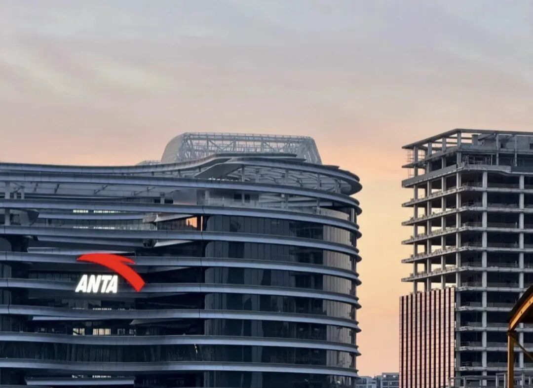 安踏120亿收购彪马29%股权!2026中国跨国并购首单落地 第4张 安踏120亿收购彪马29%股权!2026中国跨国并购首单落地 第4张