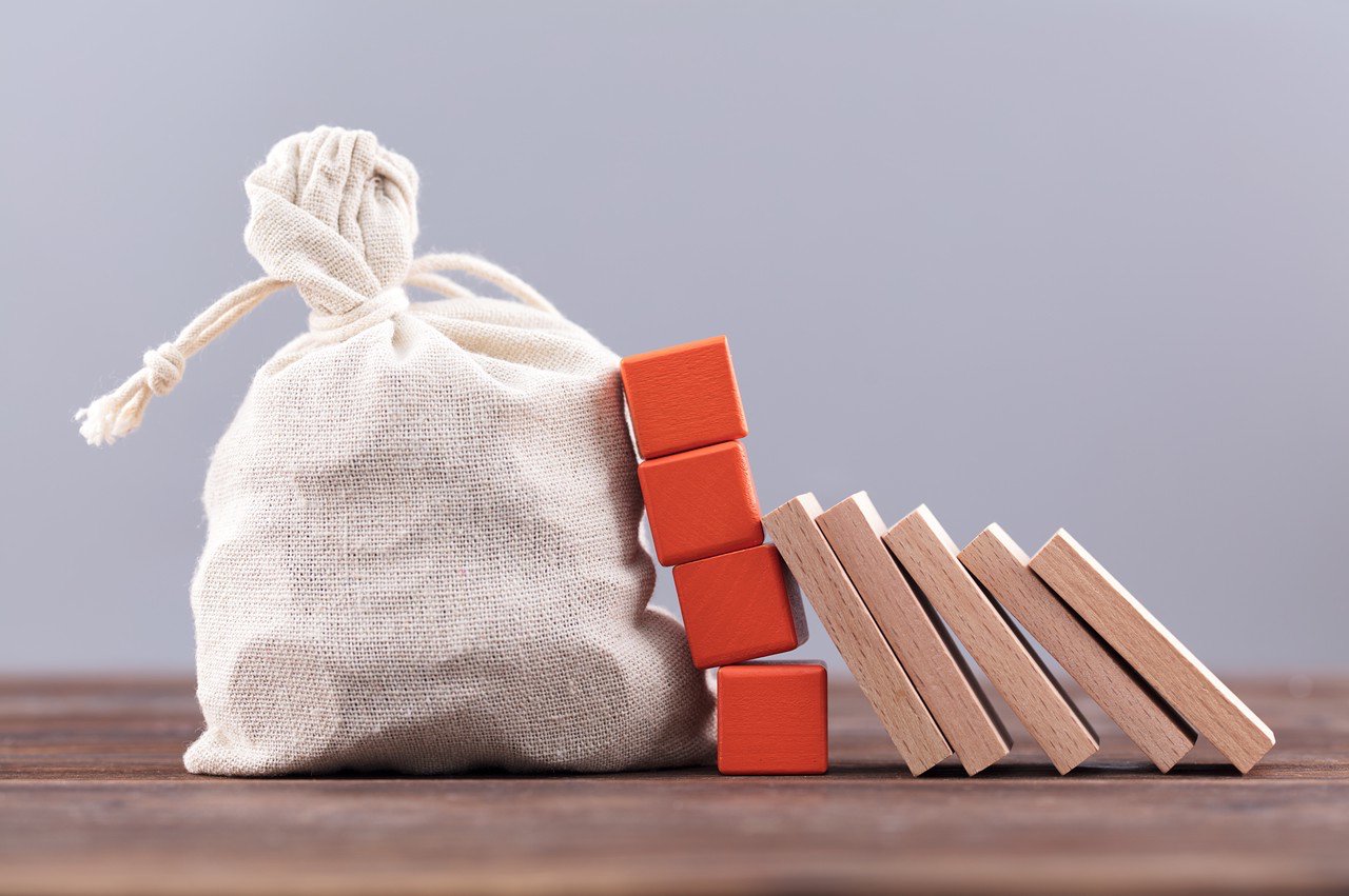 5家助贷平台被约谈背后:9000元套餐到手仅6800元,还有“捆绑销售” 第1张 5家助贷平台被约谈背后:9000元套餐到手仅6800元,还有“捆绑销售” 第1张