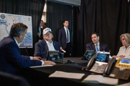 媒体：美军官每日向特朗普汇编视频 汇报伊朗战事  第1张