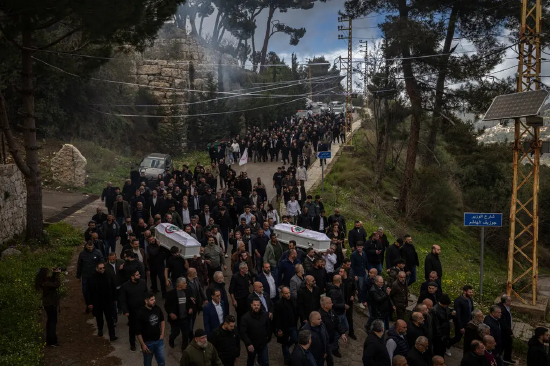 黎巴嫩为以军空袭遇难夫妇哀悼 此次袭击引发广泛愤慨 第1张 黎巴嫩为以军空袭遇难夫妇哀悼 此次袭击引发广泛愤慨 第1张